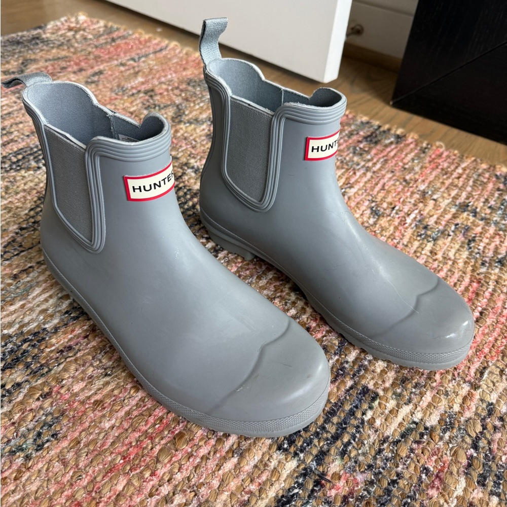 Hunter Women’s Chelsea Waterproof Rain Boots - Gray